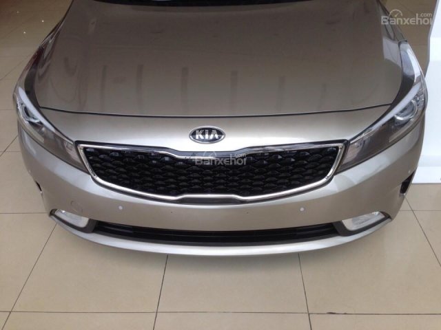 Kia Cerato MT giá tốt, hỗ trợ thủ tục Uber Grab, trả góp tới 80% giá trị xe