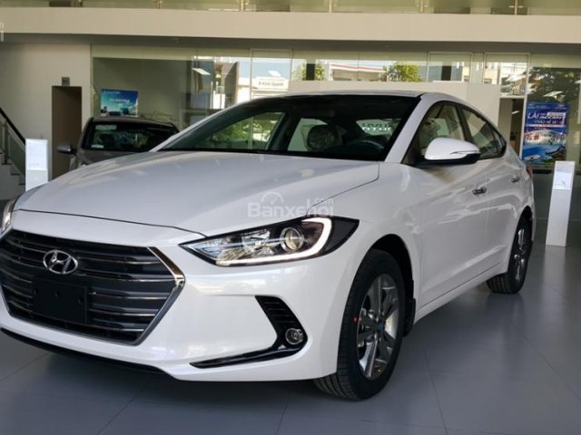 Hyundai Elantra, tucson giá ưu đãi giao ngay