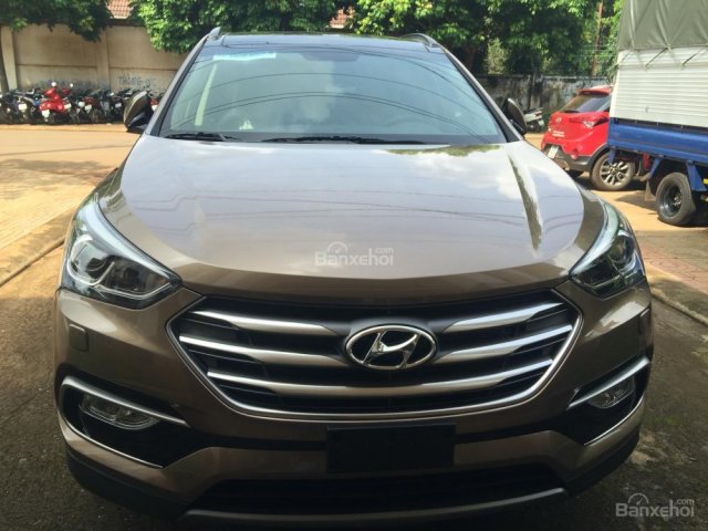 Cần bán Hyundai Santa Fe năm 2018, giá 1 tỷ 070 triệu, hỗ trợ vay vốn 80% giá trị xe! Hotline Hyundai Đắk Lăk 0935904141