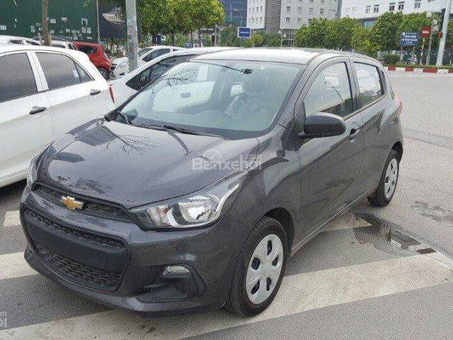 Bán Chevrolet Spark đời 2016, màu xám (ghi), xe nhập