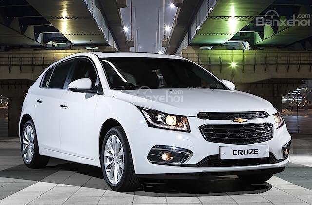 Bán Chevrolet Cruze 1.8 LTZ, bao làm ngân hàng, vay từ 90%- 100%