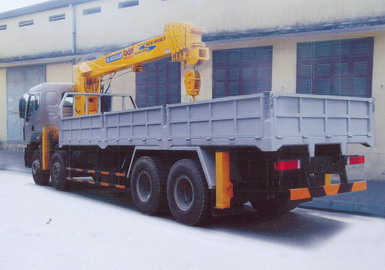 Bán xe Chenglong 4 chân lắp cẩu 12 tấn0