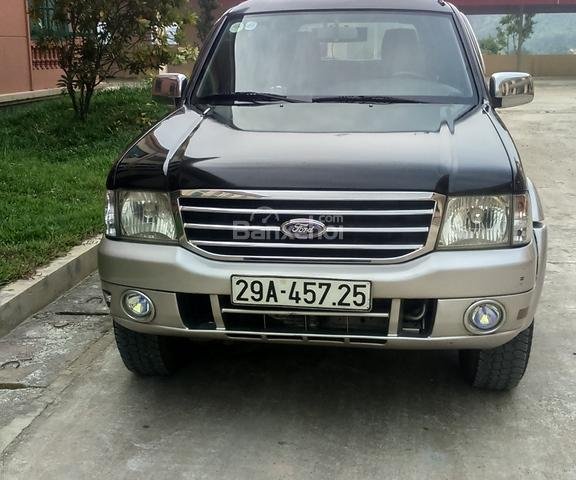 Bán Ford Everest đời 2005, màu đen, nhập khẩu nguyên chiếc