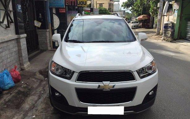 Bán Chevrolet Captiva LTZ đời 2015, màu trắng, 765tr