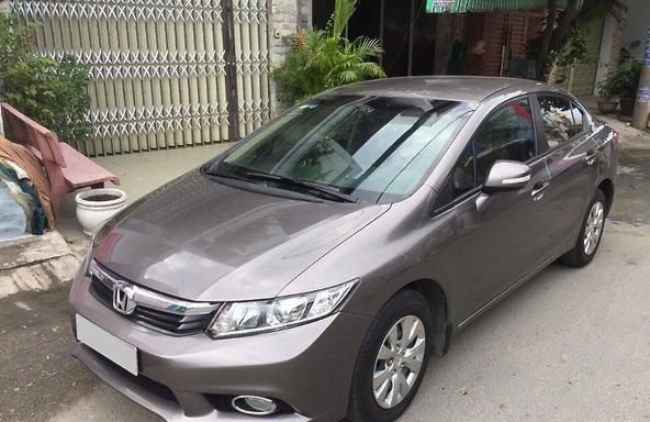 Cần bán Honda Civic năm 2015 giá 595tr