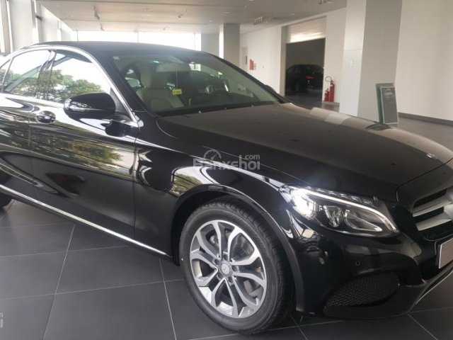 Bán Mercedes C200 2018 chính hãng, nhiều màu sắc- Mercedes Phú Mỹ Hưng