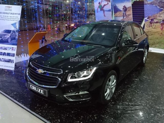 Bán Chevrolet Cruze LT, hỗ trợ trả góp 90%, giá sốc khi gọi LH 0912844768