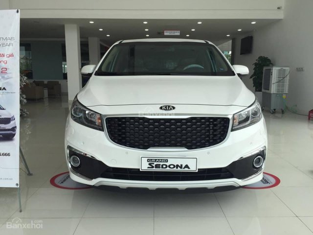 Cần bán xe Kia Sedona GAT đời 2017, màu trắng - Alo để có giá tốt