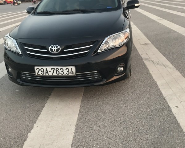 Bán Toyota Corolla altis 1.8AT năm 2010, màu đen, nhập khẩu 