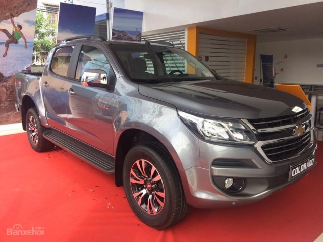 Chevrolet Colorado 2017, 5 phiên bản có sẵn xe giao. Trả góp 95%