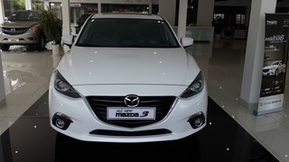 Trả góp xe Mazda 3 All New model 2017 chỉ từ 100 triệu cam kết xe giao ngay, giá tốt nhất HN, liên hệ: 0934.61.3333