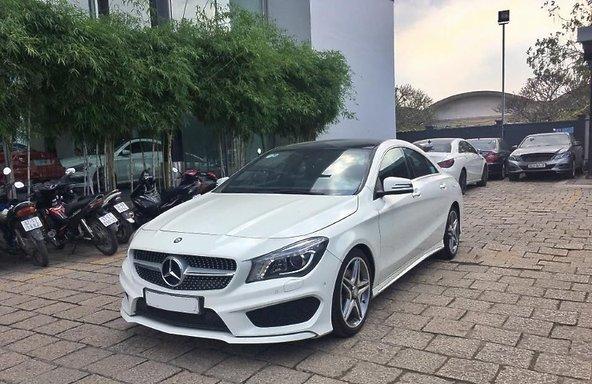 Mercedes Trường Chinh cần bán gấp Mercedes CLA250 đời 2015, màu trắng, nhập khẩu