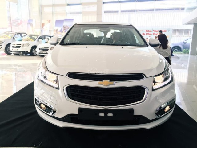 Bạn muốn mua xe Chevrolet Cruze LTZ 2017, hãy liên hệ ngay giá giảm cực sốc