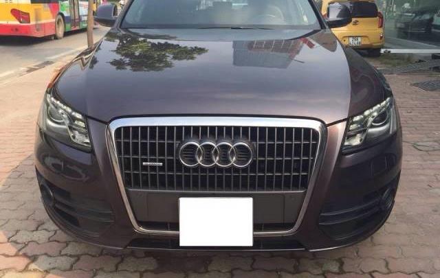 Bán xe Audi Q5 đời 2011, màu xám