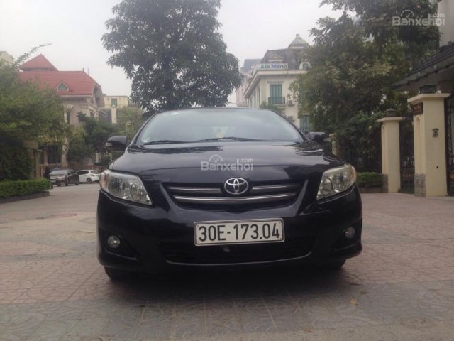 Cần bán Toyota Corolla Altis đời 2010, màu đen