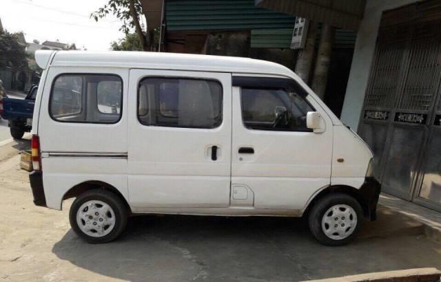 Cần bán xe BYD F0 đời 2004, màu trắng, giá tốt