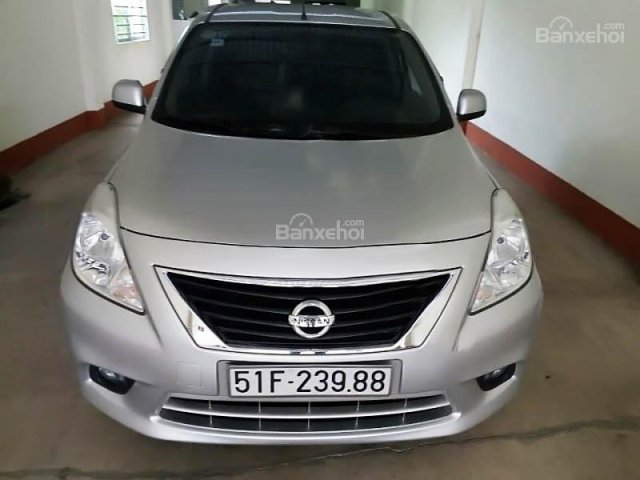 Bán xe cũ Nissan Sunny XL năm 2015, màu bạc xe gia đình