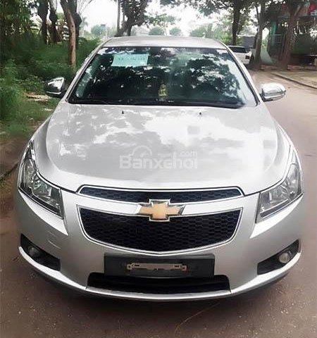 Bán Chevrolet Cruze LS 1.6MT 2011, màu bạc chính chủ