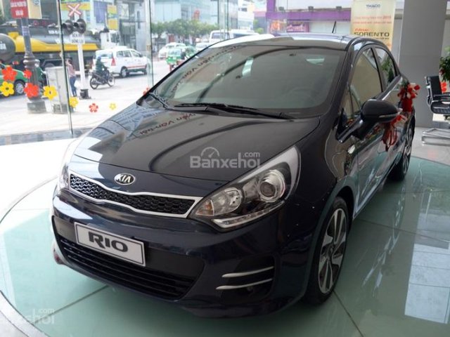 Cần bán xe Kia Rio AT đời 2017, full màu, nhập khẩu chính hãng từ Hàn Quốc. Liên hệ 0961 611 455