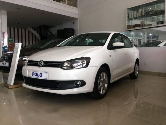 Volkswagen Đà Nẵng cần bán Volkswagen Polo AT đời 2015, nhập khẩu, giá chỉ 632 triệu