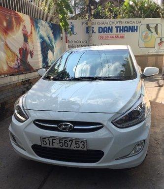 Bán xe cũ Hyundai Accent năm 2015, màu trắng xe gia đình, 515 triệu