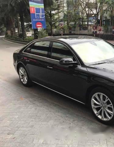 Bán Audi A8 đời 2012, màu đen, nhập khẩu