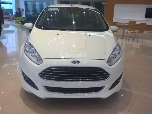 Ford Long Biên: Ford Fiesta 1.5L Titanium, giá 530tr, LH: Mr. Dũng: 0968.699.754