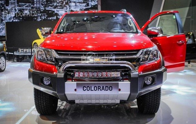 Bán Chevrolet Colorado 2017, khuyến mại tới 34 triệu, giao xe ngay vi vu chạy tết: 0982.461.484