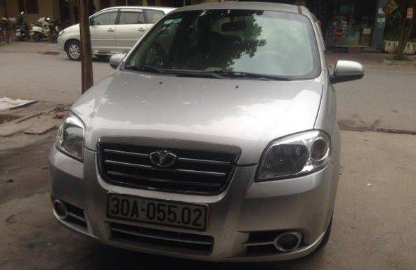 Bán nhanh xe Daewoo Gentra MT đời 2008 số sàn, giá tốt