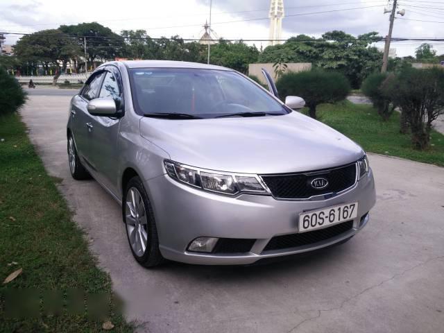 Cần bán lại xe Kia Cerato đời 2009, màu bạc, nhập khẩu Hàn Quốc