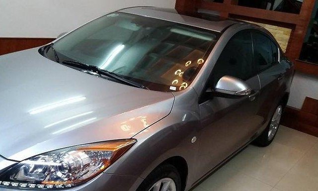 Cần bán Mazda 3 S đời 2015, màu bạc số tự động