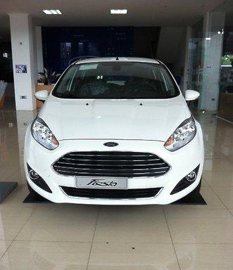 Bán Ford Fiesta Sport 1.5L đời 2016, màu trắng giá cạnh tranh tại Hà Thành Ford