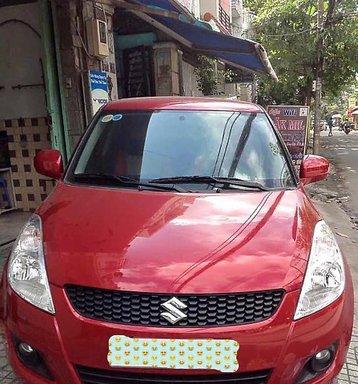 Gia đình cần bán Suzuki Swift đời 2012, màu đỏ