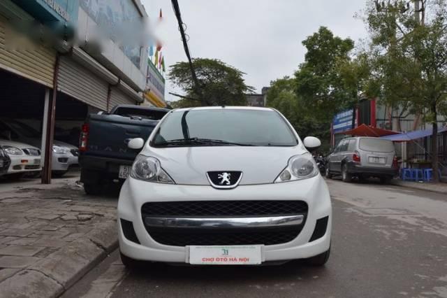 Cần bán xe Peugeot 107 đời 2011, màu trắng chính chủ