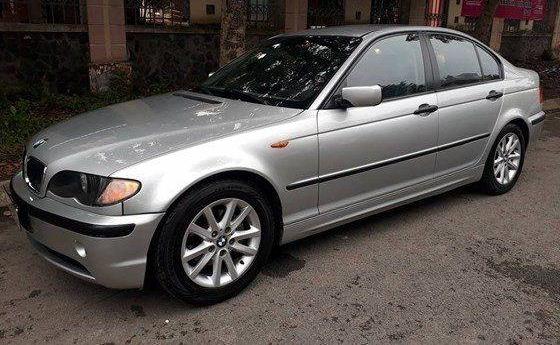 Bán BMW 3 Series 318i đời 2003, màu bạc, giá tốt