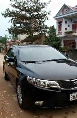 Gia đình cần bán lại xe Kia Cerato đời 2010, xe cũ