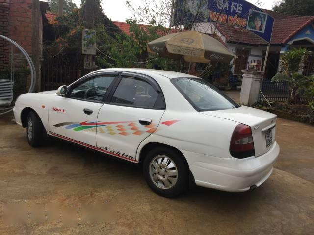 Cần bán xe Daewoo Nubira năm 2001, màu trắng, giá chỉ 98 triệu