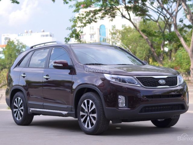 Bán Kia Sorento đời 2017, màu đỏ, 823tr