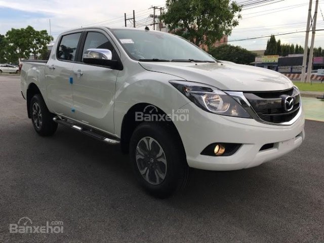 Mazda BT50 nhập khẩu Thái Lan, nhiều ưu đãi hấp dẫn, có xe giao ngay