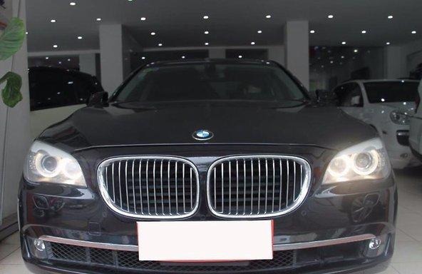 Cần bán BMW 7 Series 750Li năm 2009, màu đen, nhập khẩu