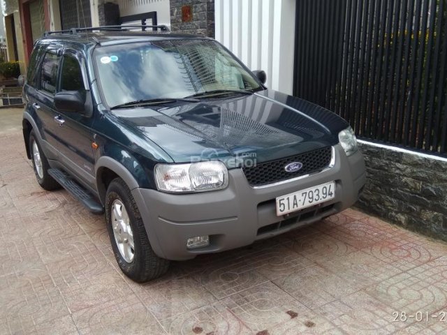 Ford Escape V6 3.0 đời 2002 màu xanh