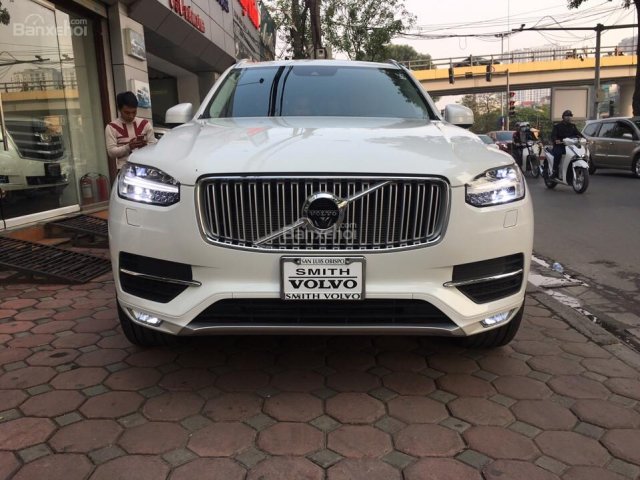 Volvo XC90 T6 Inscription 2.0L xuất Mỹ phiên bản cao nhất mới 100% giá rẻ nhất thị trường. LH: 0902.00.88.44