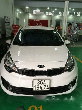 Bán Kia Rio đời 2016, màu trắng, giá chỉ 540 triệu