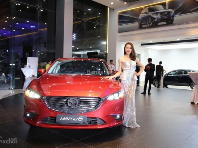 Bán xe Mazda 6 2.0 Facelift năm 2017, đủ màu, giao xe trong ngày, hỗ trợ trả góp 90%, L/H: 0938978934