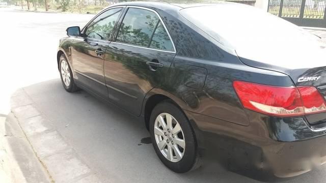 Cần bán xe cũ Toyota Camry 2.4AT 2008, màu đen