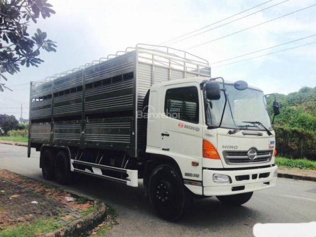 Tổng đại lý xe tải Hino – Hino chở gia cầm, chuyên cung cấp Hino XZU730L-HKFTL3 3.5 tấn