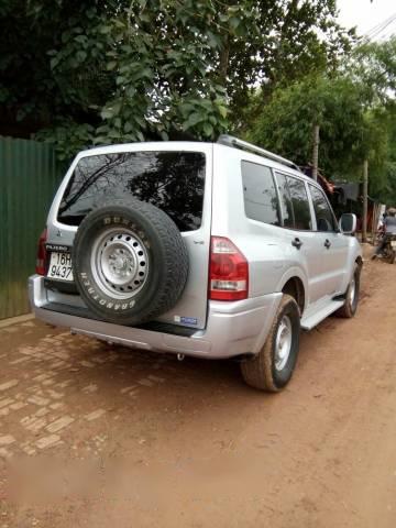 Bán Mitsubishi Pajero đời 2005, màu bạc