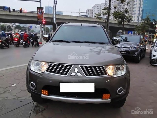 Ô Tô Lộc Phát cần bán Mitsubishi Pajero Sport năm 2011, màu nâu