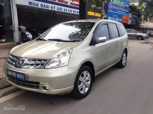 Bán ô tô Nissan Livina 1.8AT đời 2012 số tự động, giá 465tr