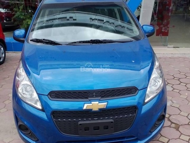 Xe Chevrolet Spark Van đời 2017, khuyến mãi khủng, hỗ trợ vay vốn 100%, bao hồ sơ trên toàn quốc. Giao xe ngay